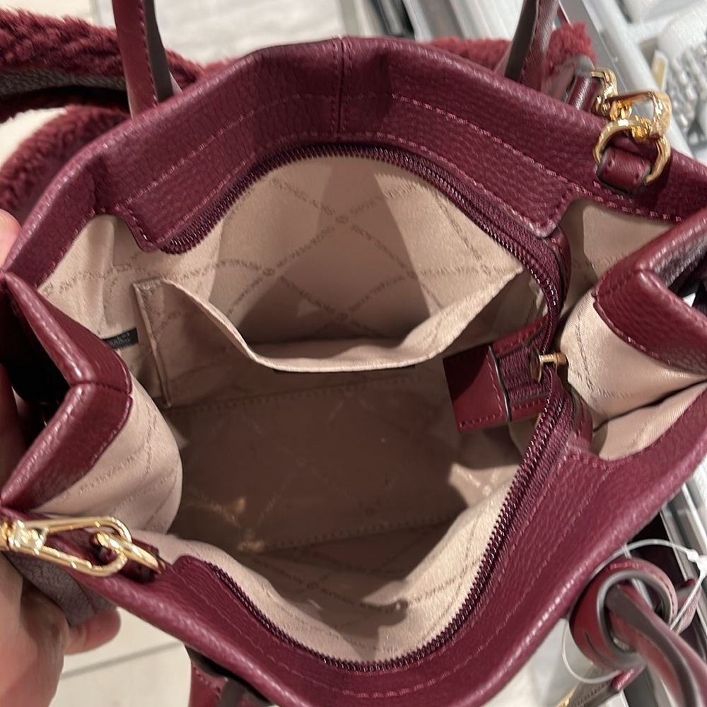 Michael Kors Mirella Small Pebbled Leather Shopper Top Zip Crossbody XBody Bag - Picture 11 of 16